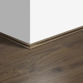 Ламинированный плинтус Quick-Step Скоция | QSSCOT01849MD240